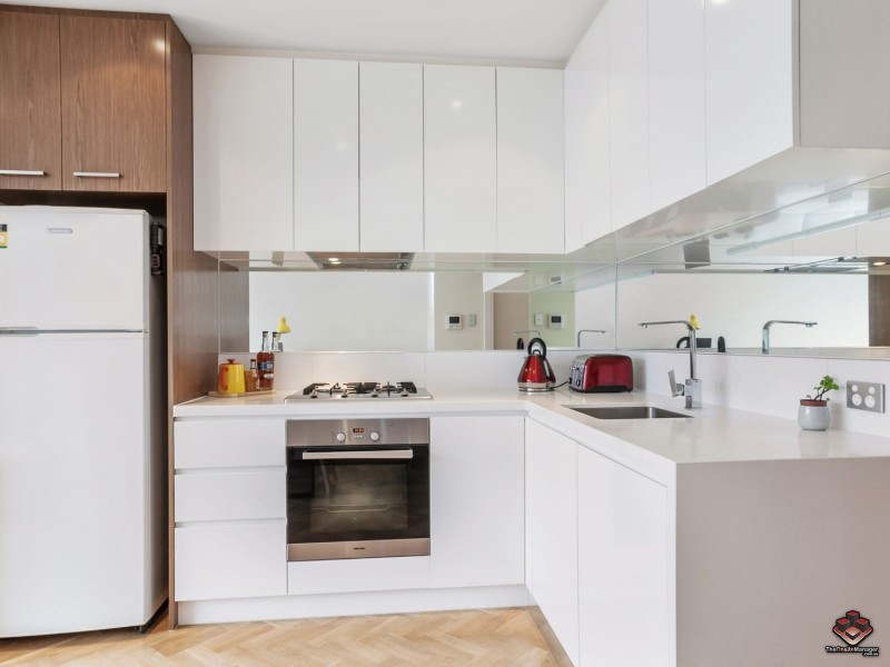 6 Lisson Grove, Hawthorn VIC 3122