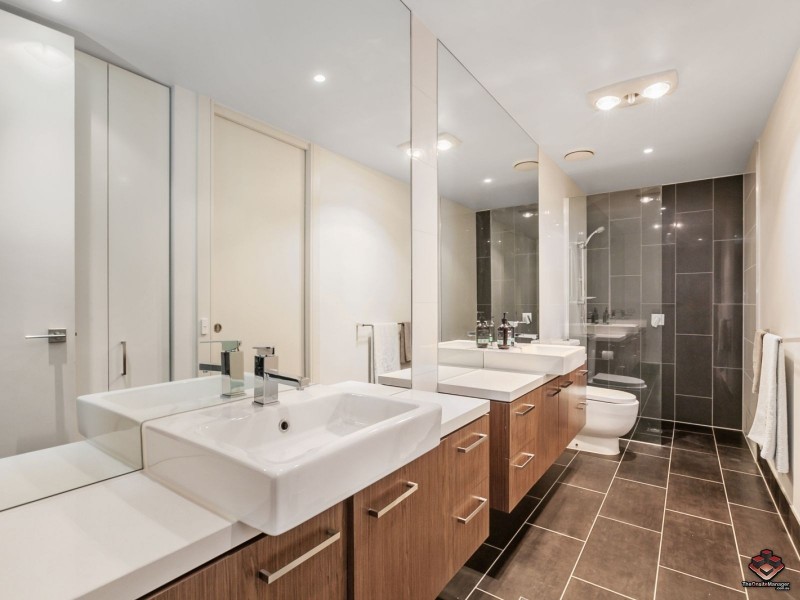 6 Lisson Grove, Hawthorn VIC 3122