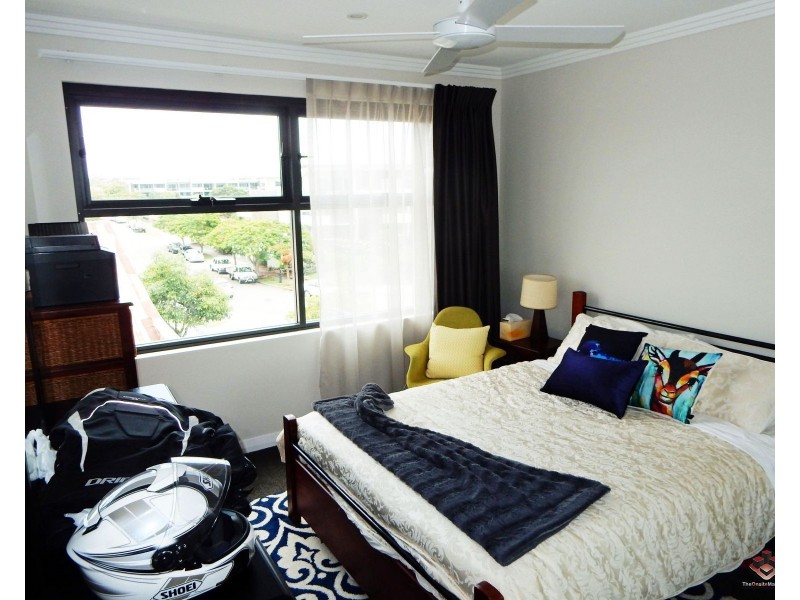 38 Love Street, Bulimba QLD 4171