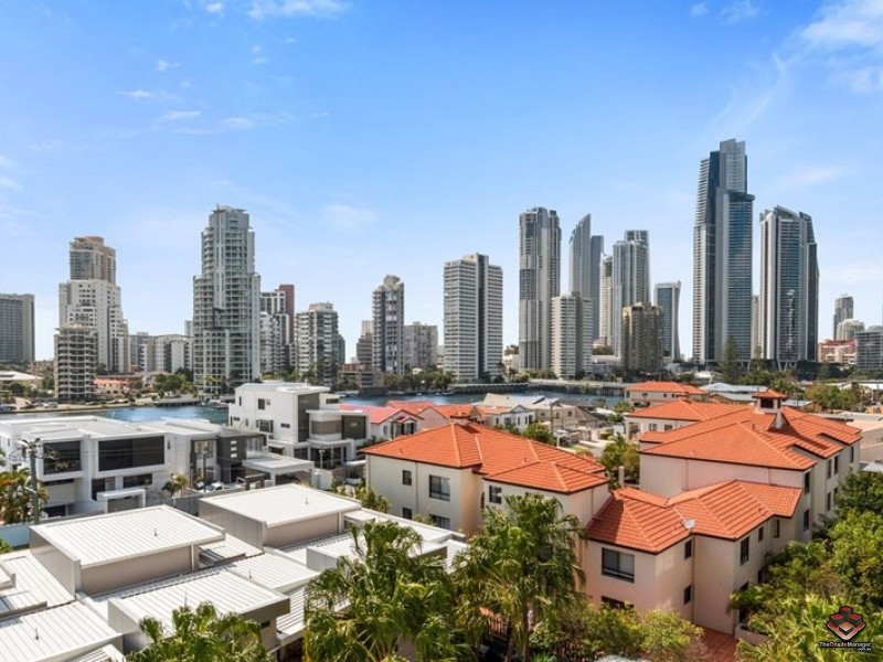 53 Darrambal Street, Surfers Paradise QLD 4217