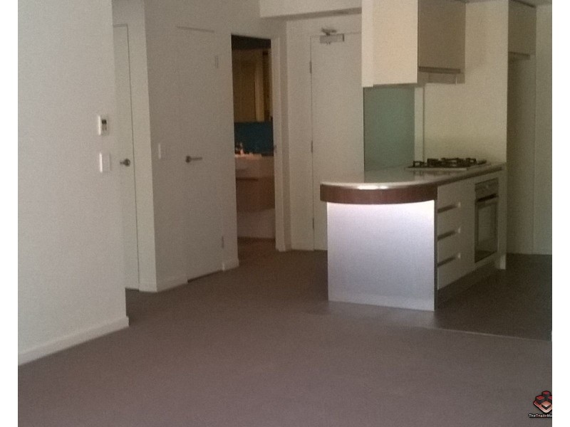 39/20-28 Bayview Street, Runaway Bay QLD 4216