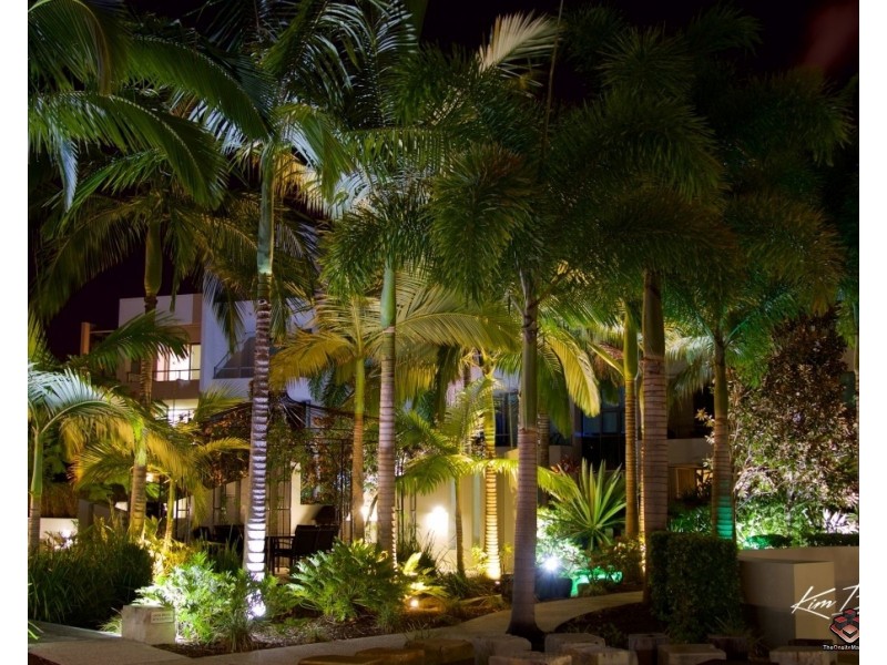 39/20-28 Bayview Street, Runaway Bay QLD 4216