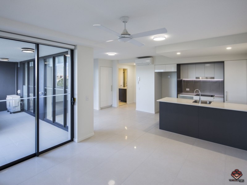 37 Regent Street, Woolloongabba QLD 4102