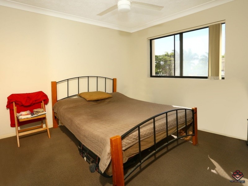 38 Labrador Street, Labrador QLD 4215