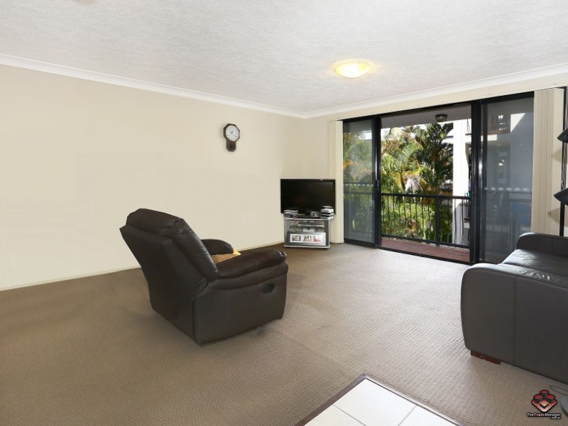 38 Labrador Street, Labrador QLD 4215