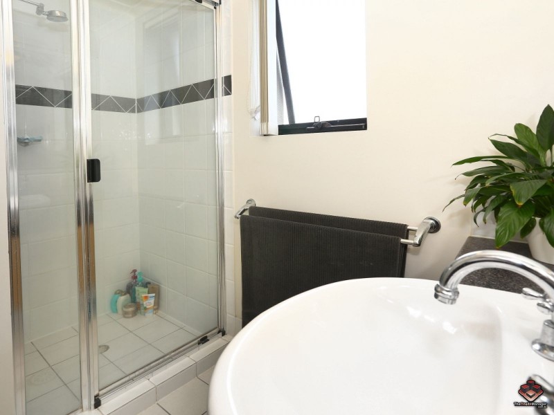 38 Labrador Street, Labrador QLD 4215