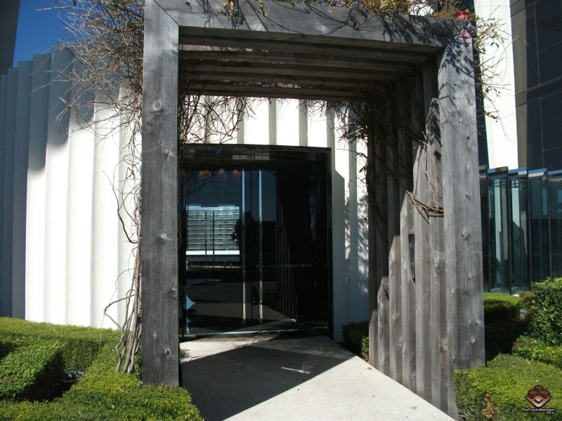 1 Marina Drive, Benowa QLD 4217