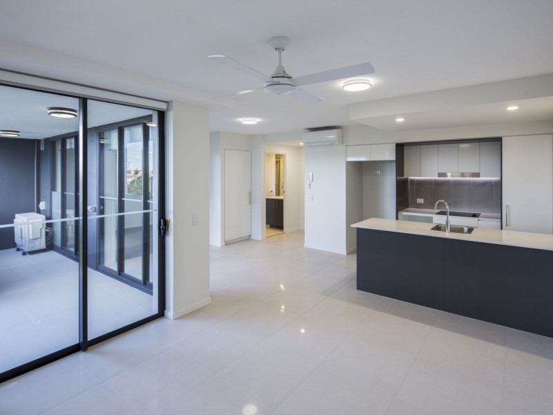 37 Regent Street, Woolloongabba QLD 4102