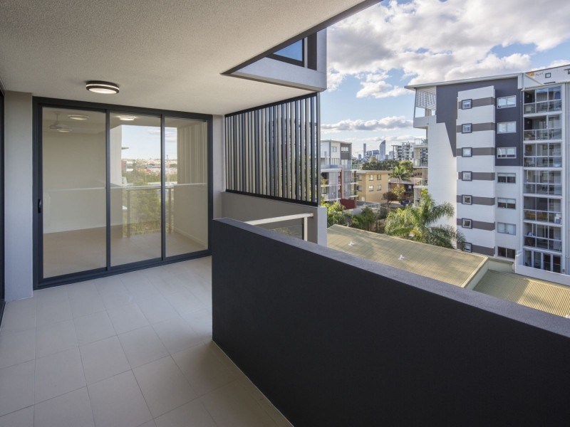37 Regent Street, Woolloongabba QLD 4102
