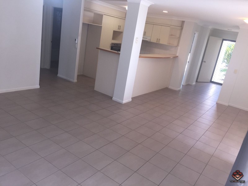 86/2-4 Langport Parade, Mudgeeraba QLD 4213