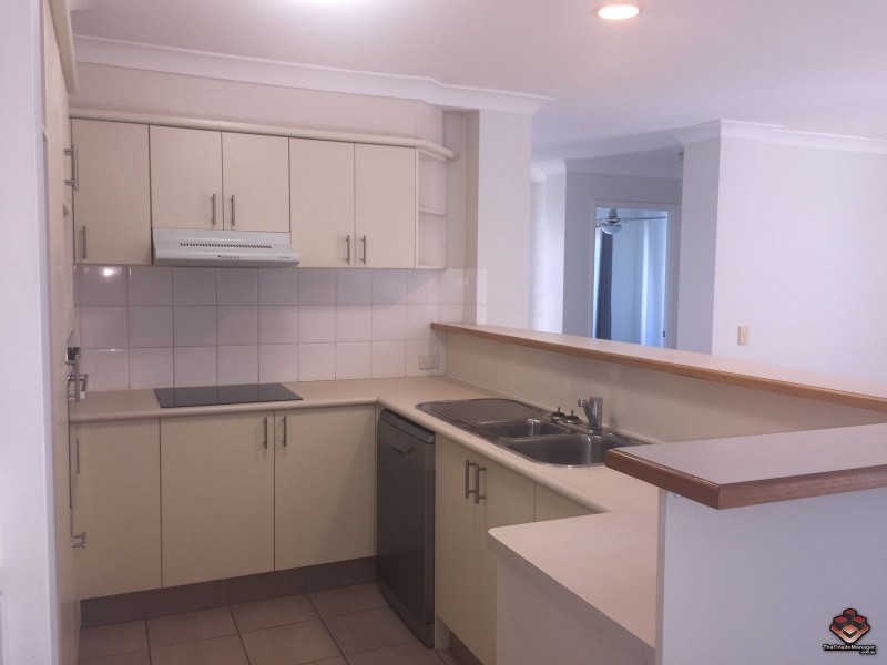 86/2-4 Langport Parade, Mudgeeraba QLD 4213