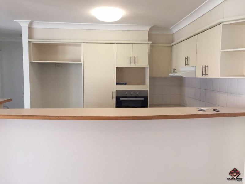 86/2-4 Langport Parade, Mudgeeraba QLD 4213