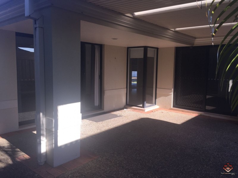 86/2-4 Langport Parade, Mudgeeraba QLD 4213