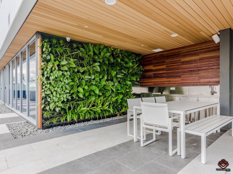 855 Stanley Street, Woolloongabba QLD 4102