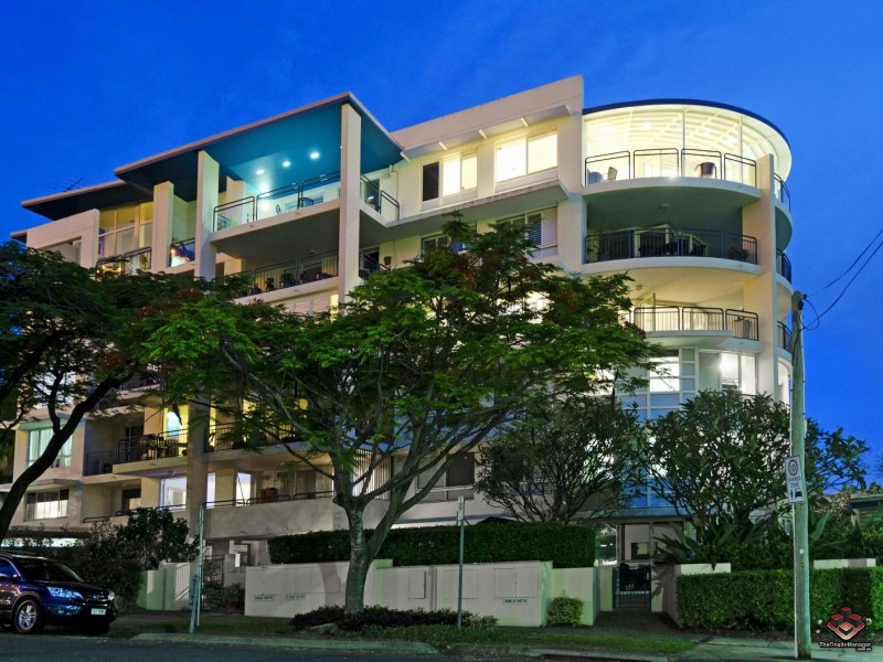 98 Holman Street, Kangaroo Point QLD 4169