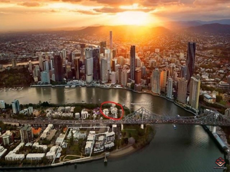 98 Holman Street, Kangaroo Point QLD 4169