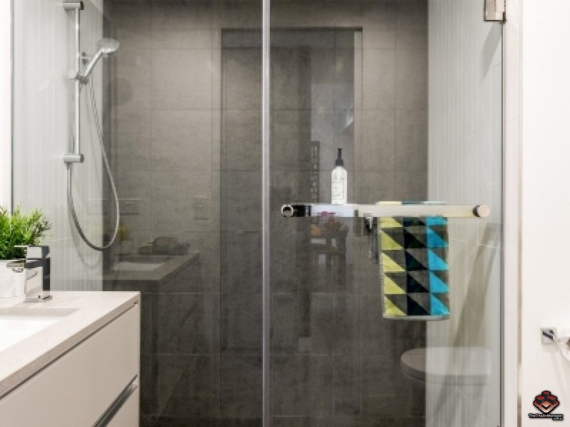 855 Stanley Street, Woolloongabba QLD 4102