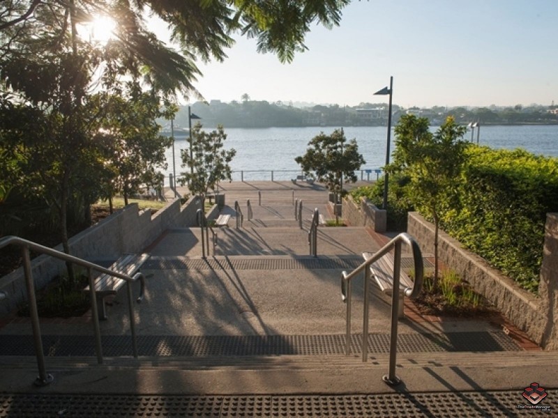 64 Macquarie Street, Teneriffe QLD 4005