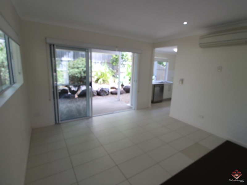 65 Manooka Drive, Cannonvale QLD 4802