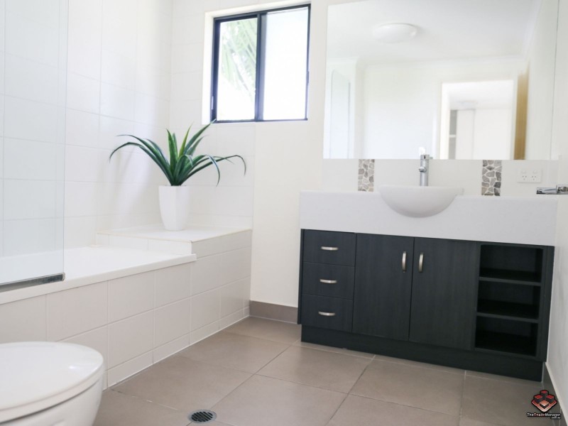 111-127 Bowen Road, Rosslea QLD 4812