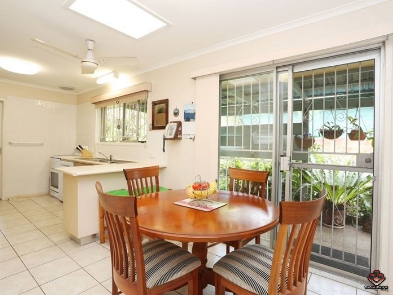 390 McCullough Street, Macgregor QLD 4109