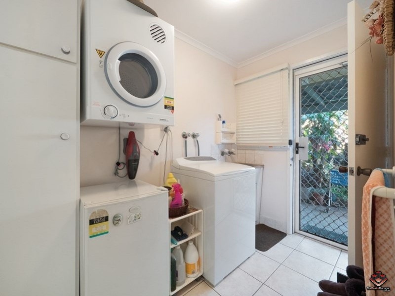 390 McCullough Street, Macgregor QLD 4109