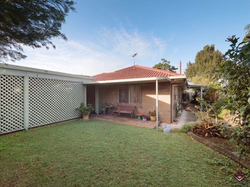 390 McCullough Street, Macgregor QLD 4109