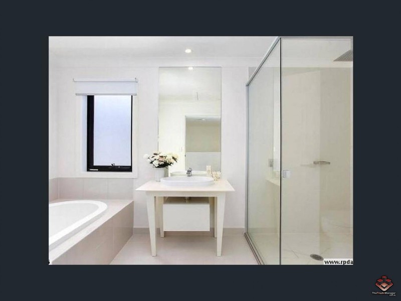 Robina QLD 4226