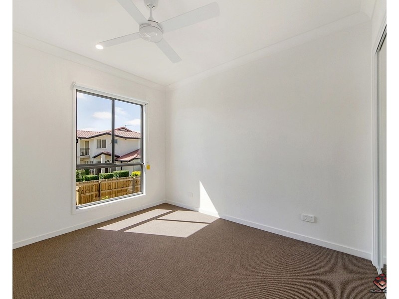 8 Russell Street, Everton Park QLD 4053