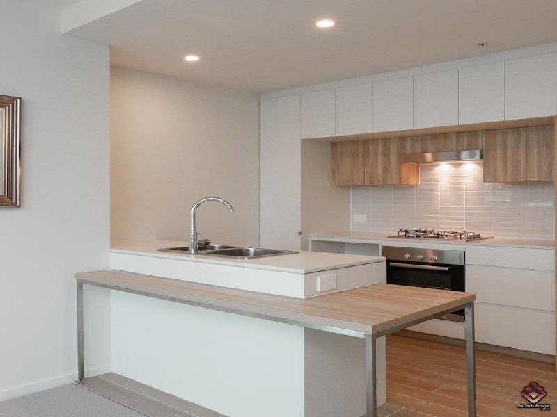 O01a/37B Harbour Road, Hamilton QLD 4007