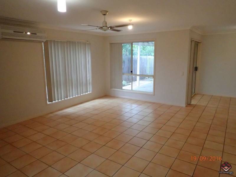 2 Stormbird Place, Carrara QLD 4211