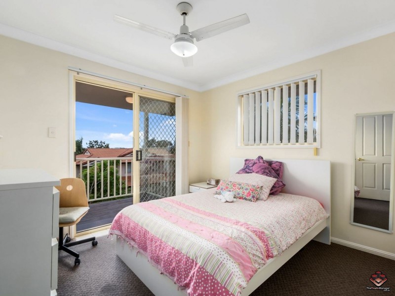 90 Oakleaf Street, Eight Mile Plains QLD 4113