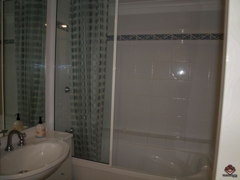 86-124 Ogden Street, Townsville City QLD 4810