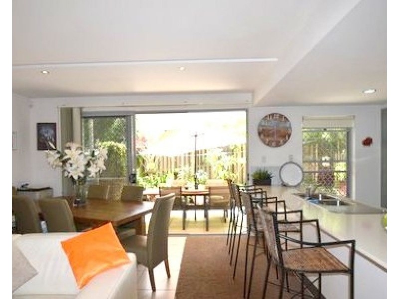 1 Boulton Drive, Nerang QLD 4211