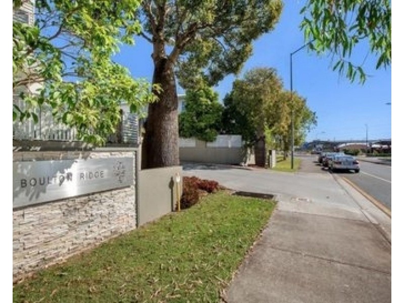 1 Boulton Drive, Nerang QLD 4211