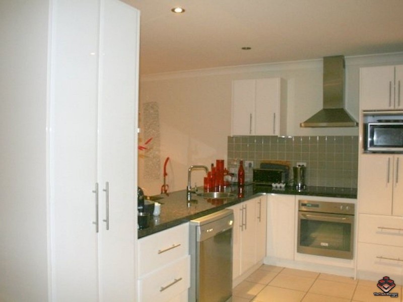 113 Bayswater Avenue, Varsity Lakes QLD 4227