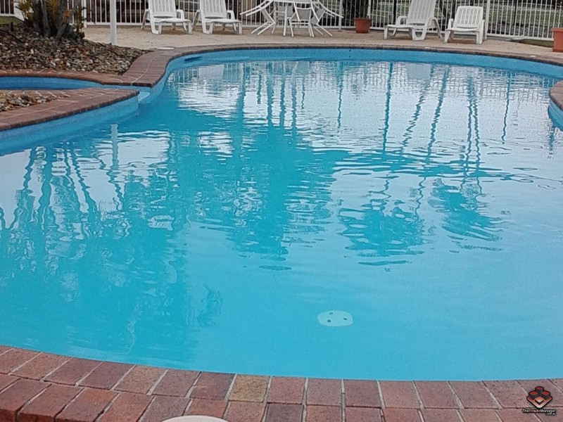 50 St Kevins Ave, Benowa QLD 4217