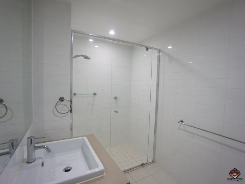 37C Harbour Road, Hamilton QLD 4007