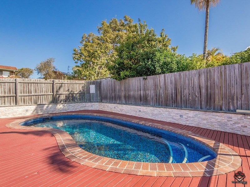 50 Latrobe Avenue, Helensvale QLD 4212