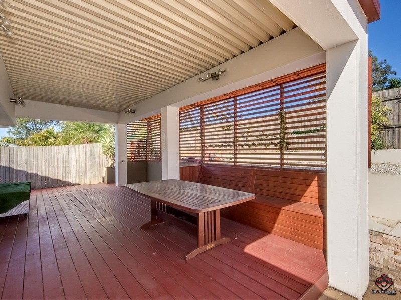 50 Latrobe Avenue, Helensvale QLD 4212