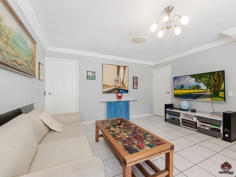 50 Latrobe Avenue, Helensvale QLD 4212