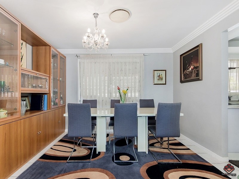 50 Latrobe Avenue, Helensvale QLD 4212