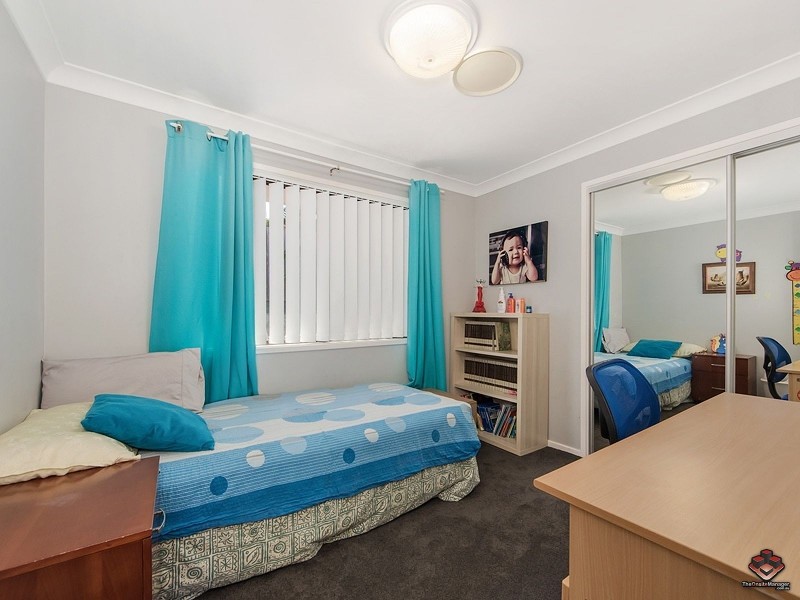 50 Latrobe Avenue, Helensvale QLD 4212