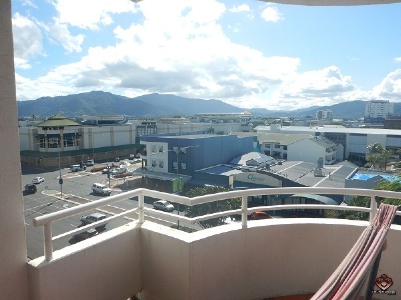 73 Spence Street, Cairns City QLD 4870