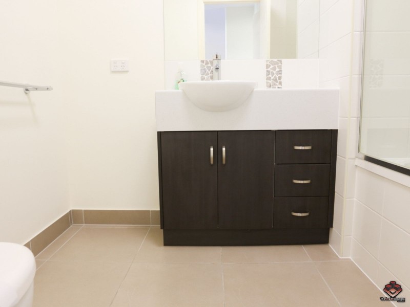 111-127 Bowen Road, Rosslea QLD 4812