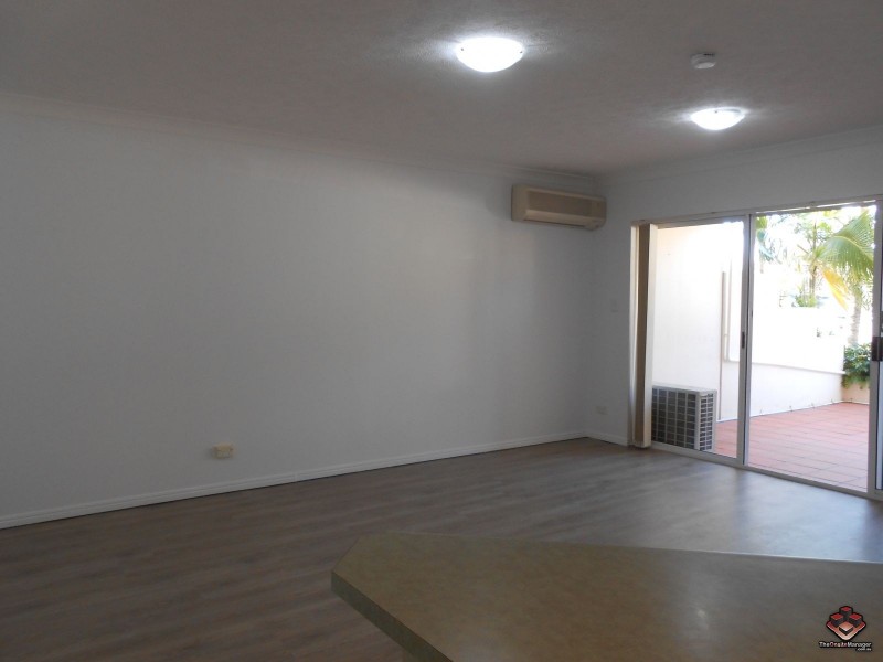 5 Ocean Street, Coolangatta QLD 4225