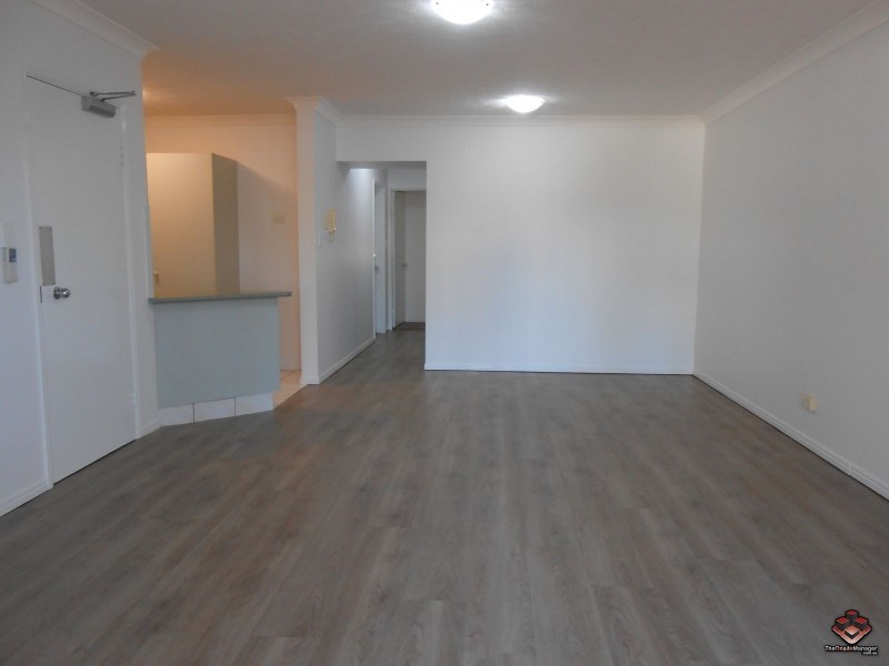 5 Ocean Street, Coolangatta QLD 4225