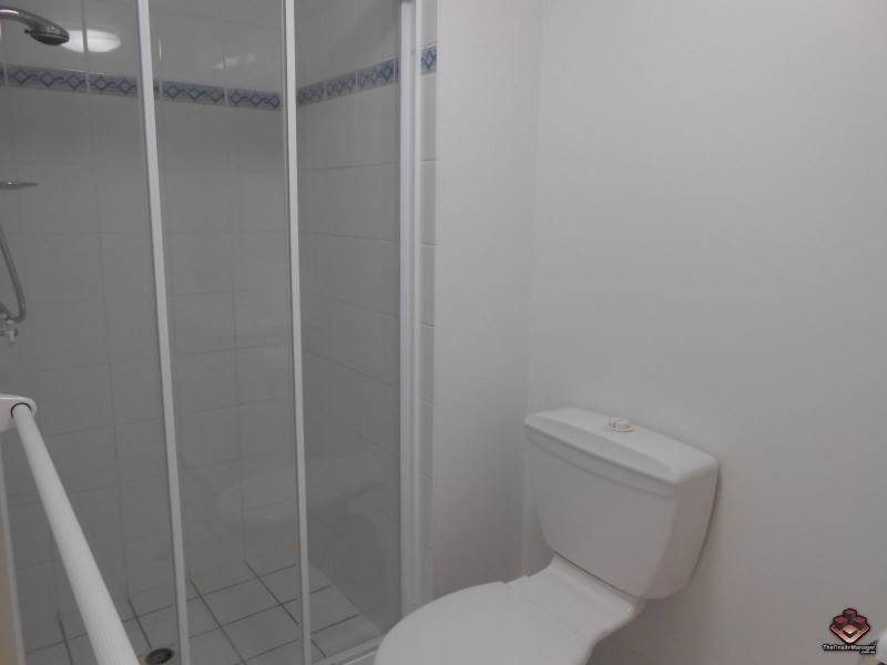 5 Ocean Street, Coolangatta QLD 4225