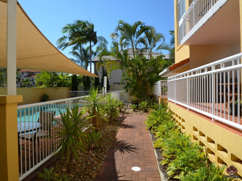 Chevron Island QLD 4217