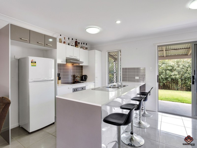 1 Bass Court, North Lakes QLD 4509